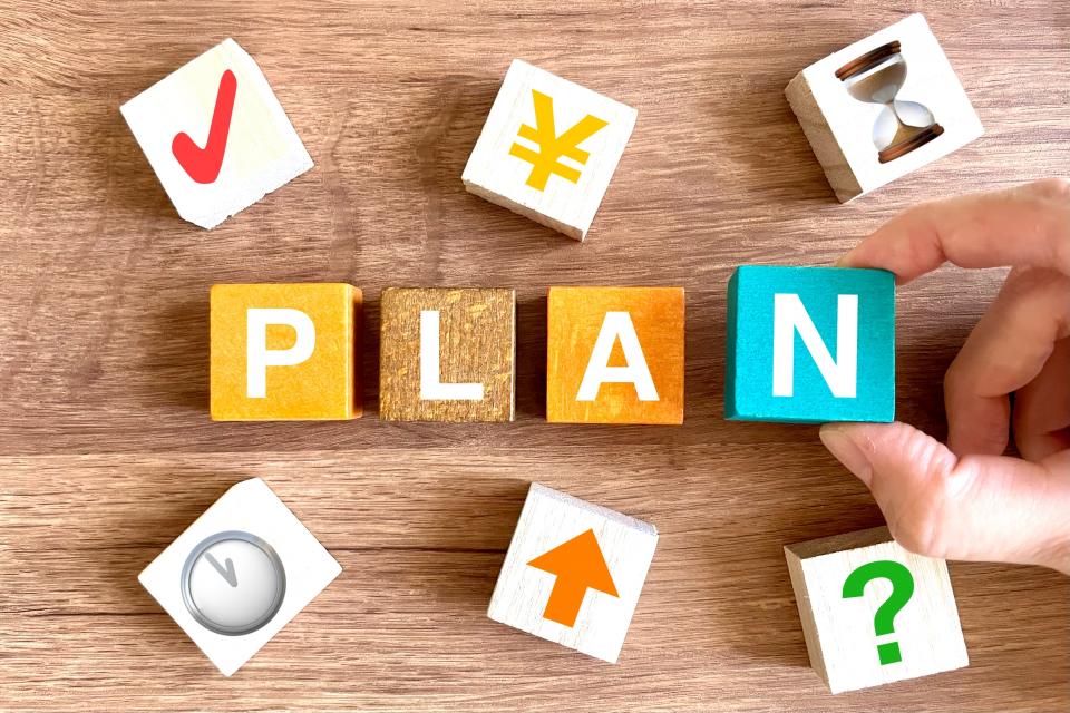 プロデュース会社が提供する標準的な料金プランの範囲と内容